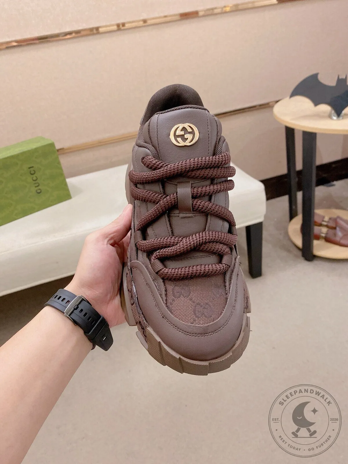 Gucci Brown Leather GG Logo Lace-Up Fashion Sneakers for Men and Women